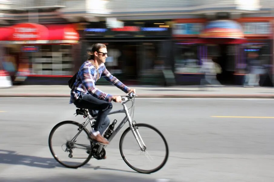 Practica el ciclismo urbano de forma segura
